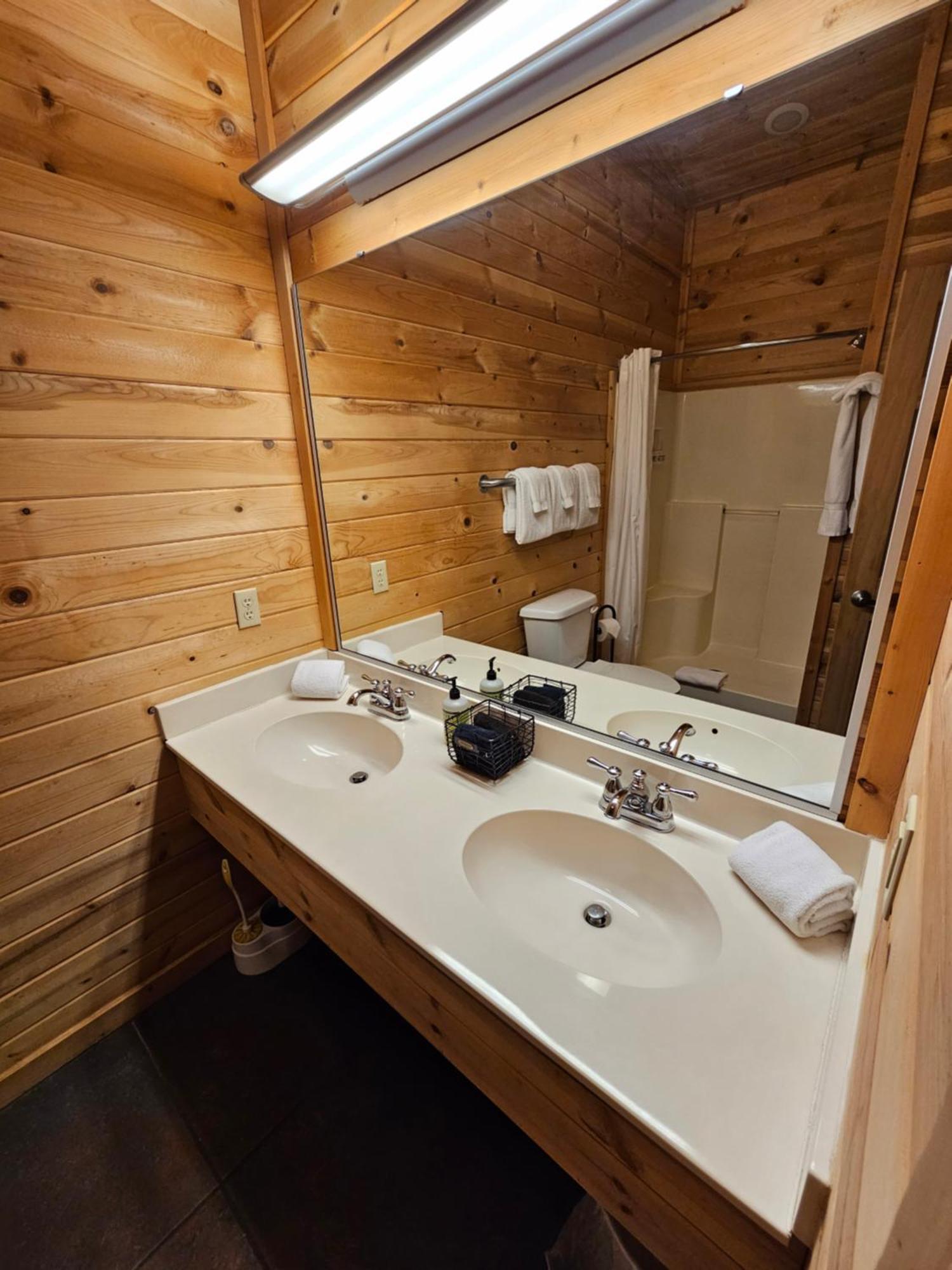 5 Min To Beaver Lake-King Bed-Fire Pit-Jetted Tub #5 Eureka Springs Exteriér fotografie